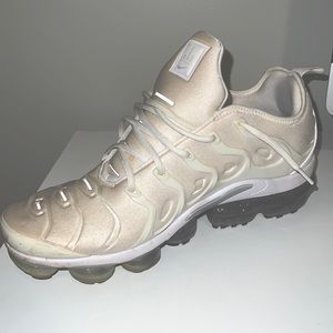 Nike air vapormax plus
